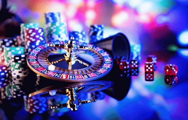 Bangladesh adult reading a mobile betting guide with bd 7600 navigation